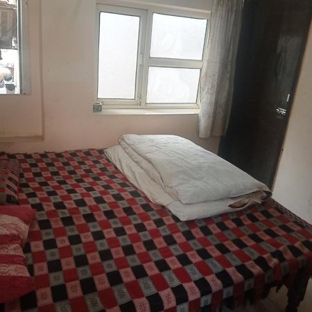 Ever Green Guest House Travel & Pg New Delhi Extérieur photo
