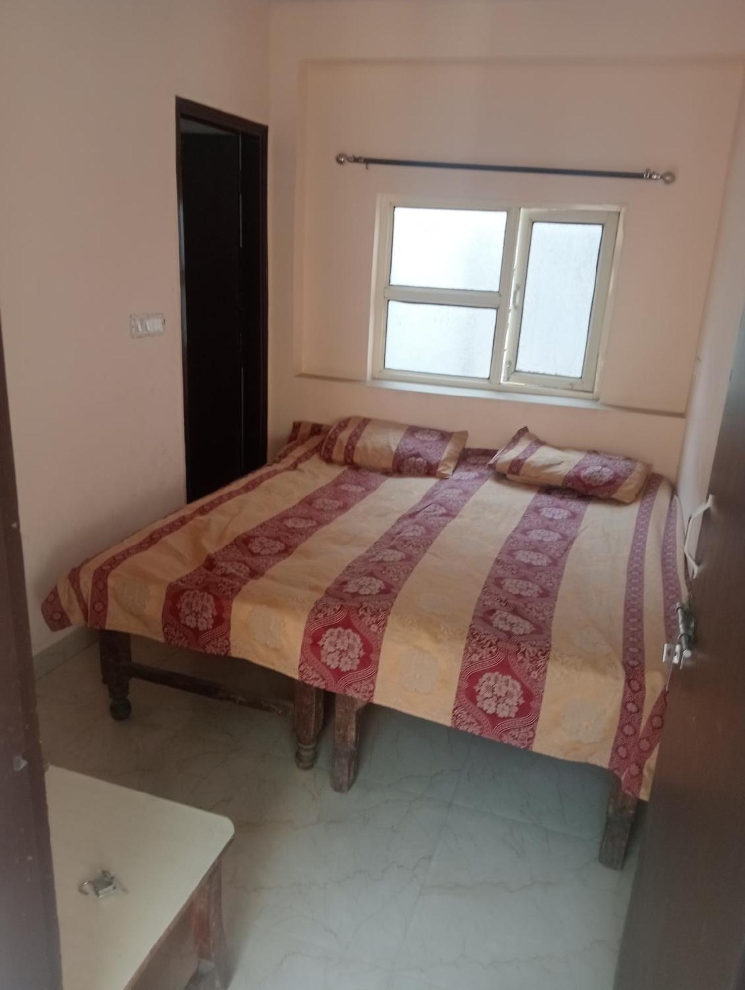 Ever Green Guest House Travel & Pg New Delhi Extérieur photo