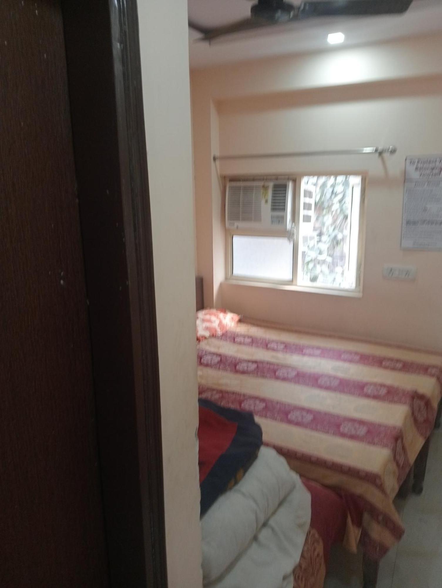 Ever Green Guest House Travel & Pg New Delhi Extérieur photo